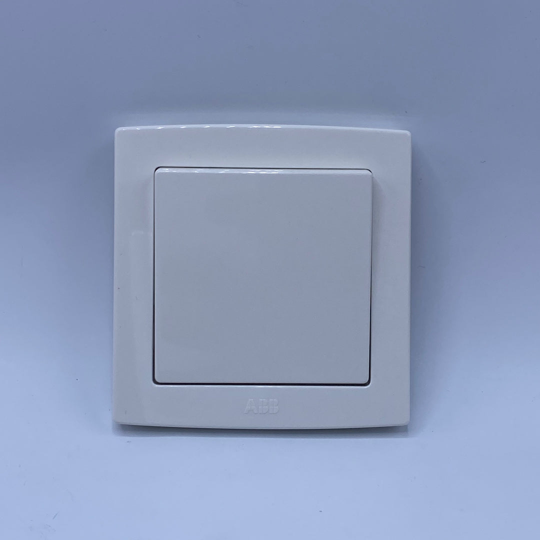 Abb - Bs Intermediate Switch White 10ax 1g