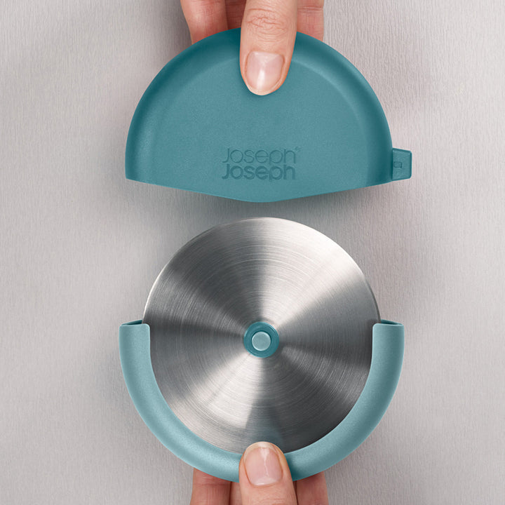 Joseph Joseph Duo Pizza Cutter Dark Opal