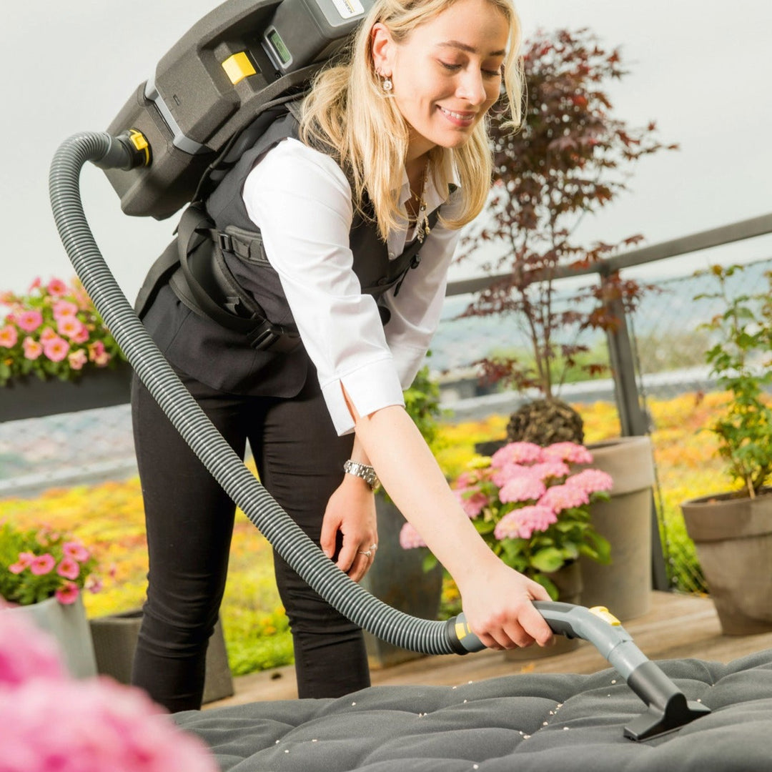 Battery-Powered Dry Vacuum Cleaner BVL 5/1 BP Pack