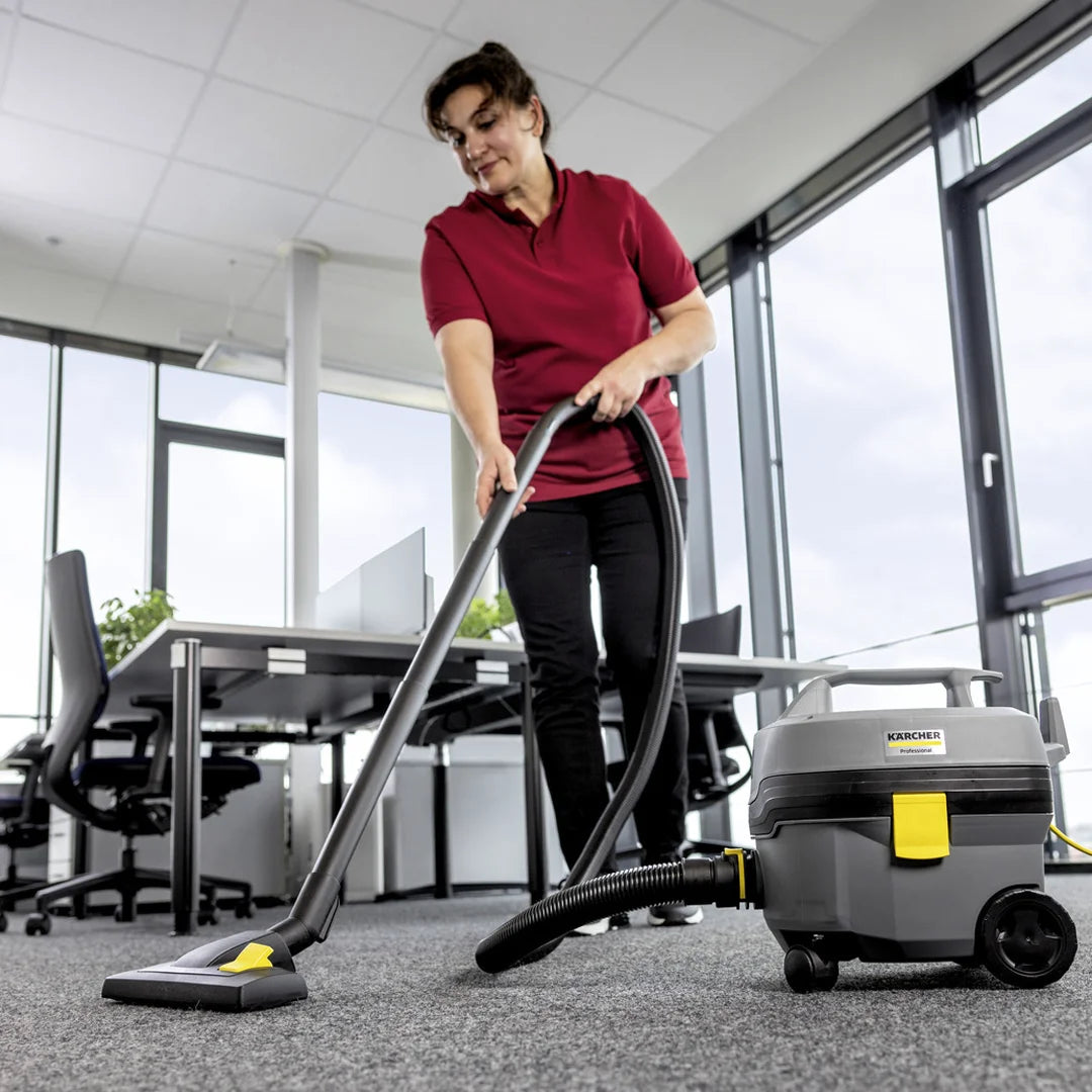 Karcher Dry Vacuum Cleaner T 7/1 classic 15271810