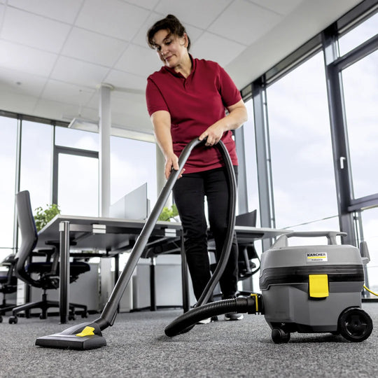 Karcher Dry Vacuum Cleaner T 7/1 classic 15271810