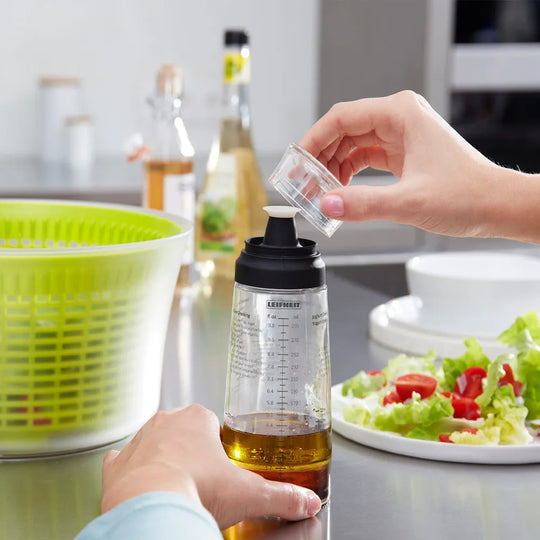 LEIFHEIT SALAD DRESSING SHAKER