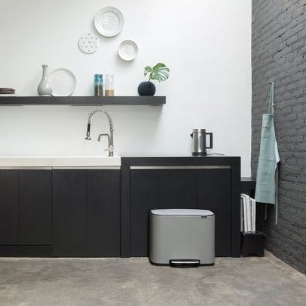 Brabantia Pedal Bin Mineral Concrete Grey 36L