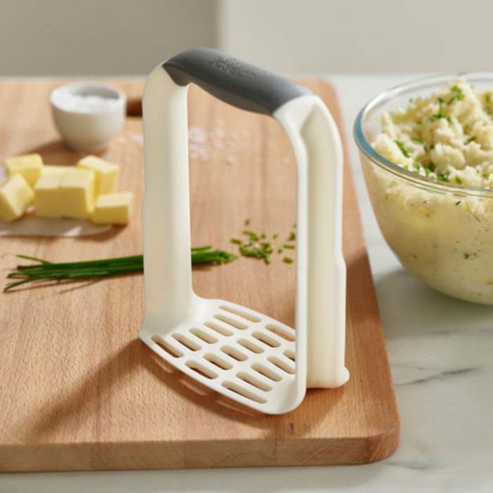 Easy-Mash Potato Masher White