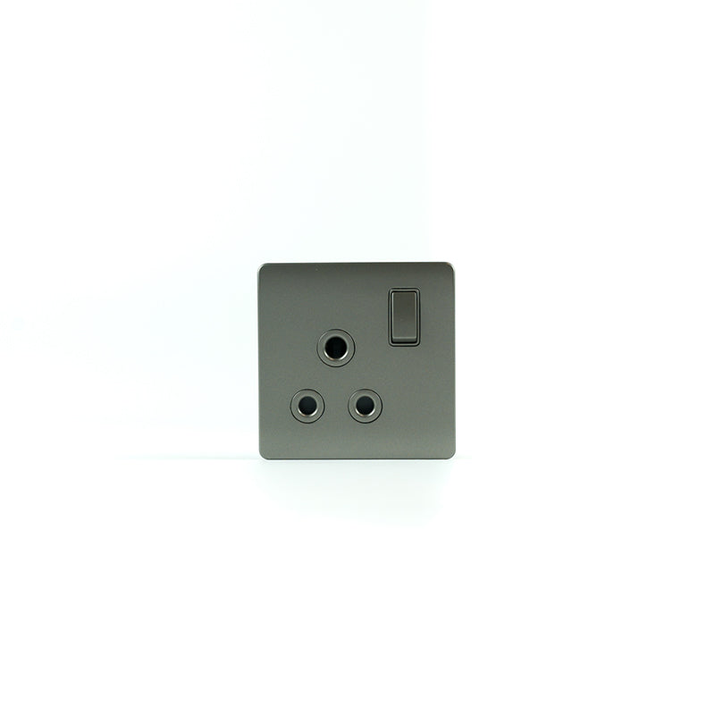 Trilif Switched Socket Outlet P15tt 15a 1g