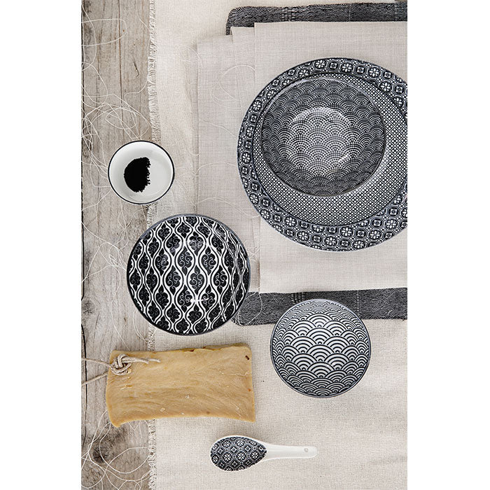 Nippon Black Rice Bowl Dots 12x6.4cm