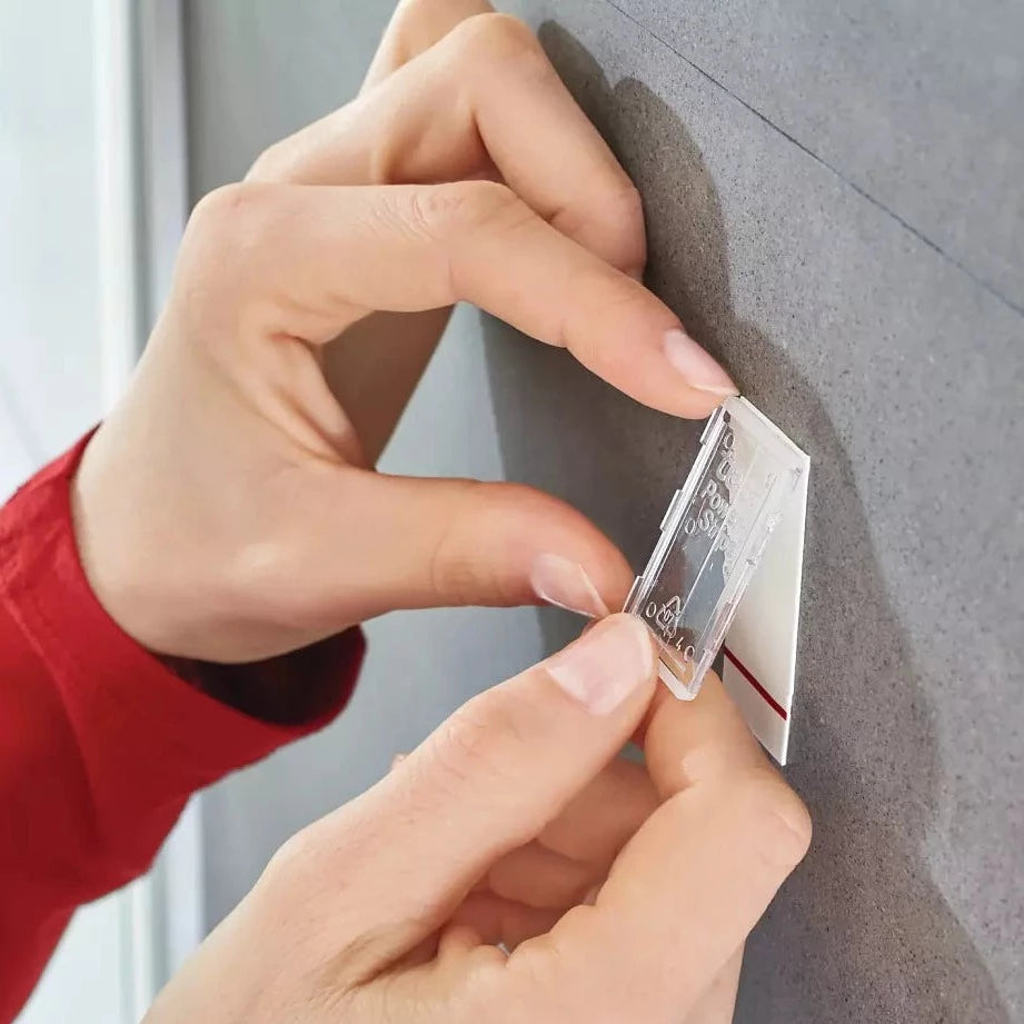 Tesa Waterproof Hooks Large Rectangular Secure Hold Upto 2kg